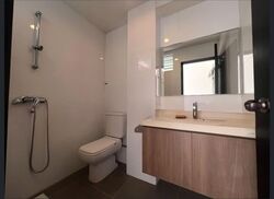Watten Estate Condominium (D11), Condominium #557975991